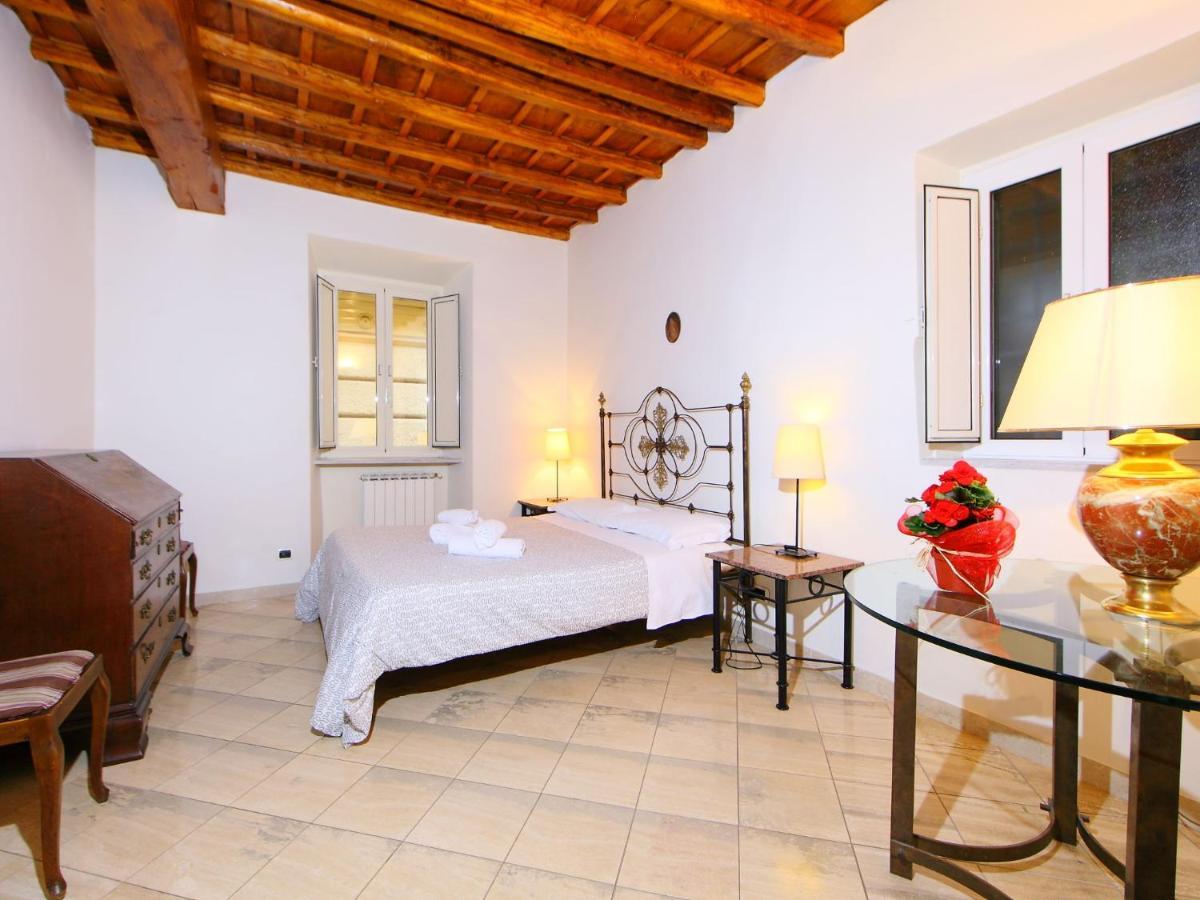 Apartment Apartment Vittorio Emanuele By Interhome