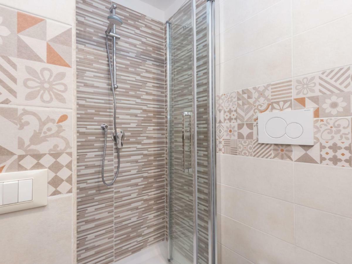 Apartment Vittorio Emanuele By Interhome * Rome