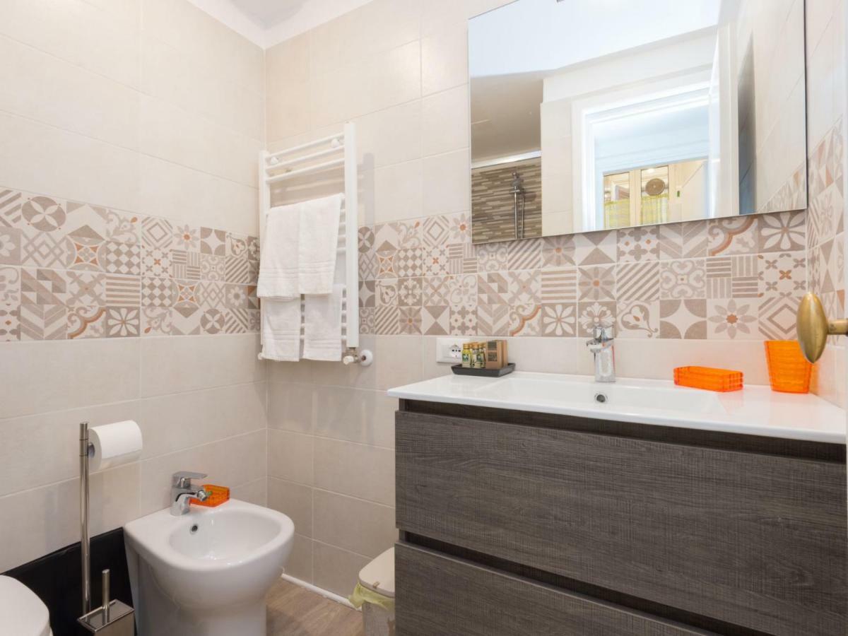 Apartment Apartment Vittorio Emanuele By Interhome